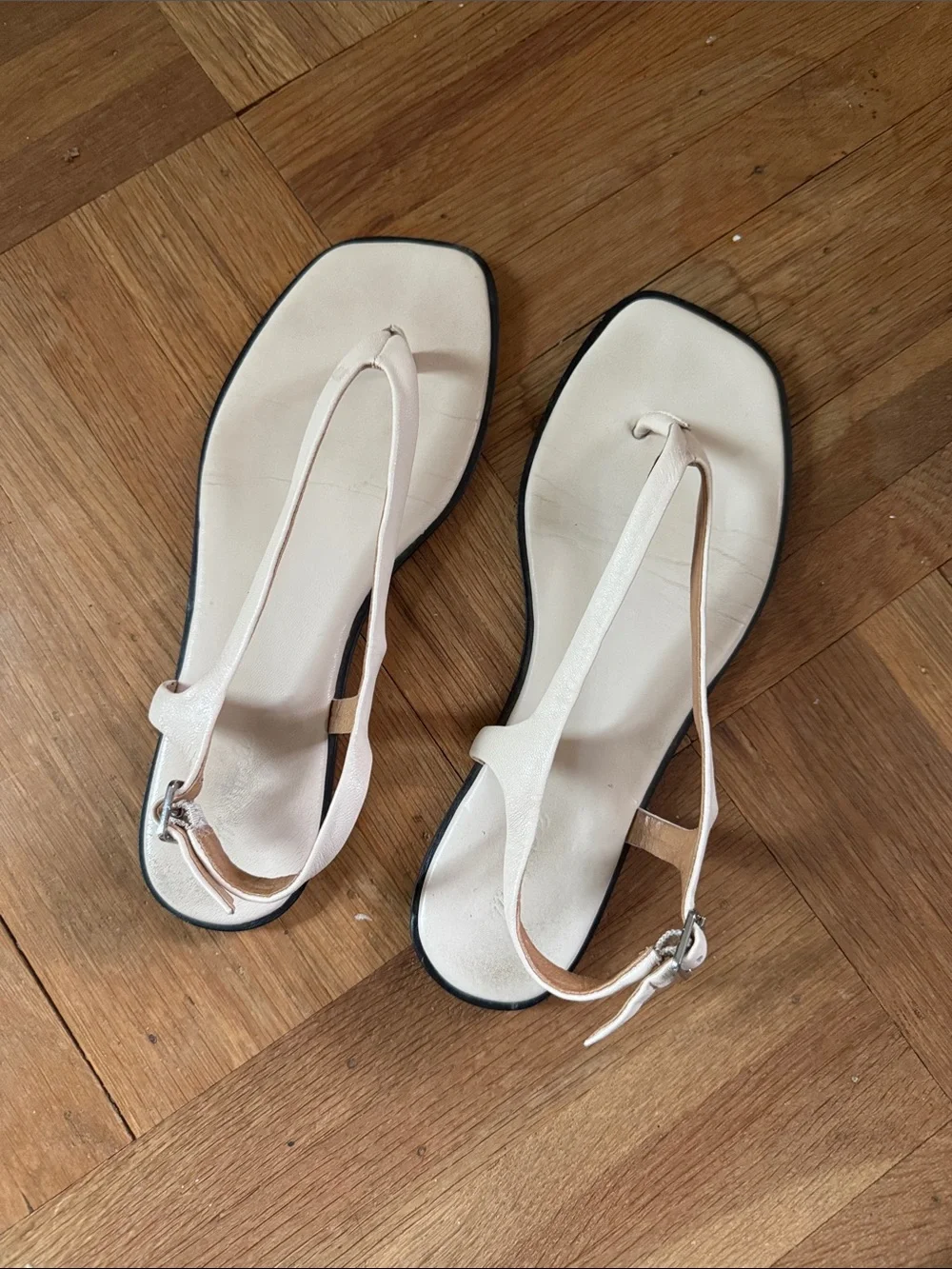 Madewell Cream T-Strap Sandals with Black Trim